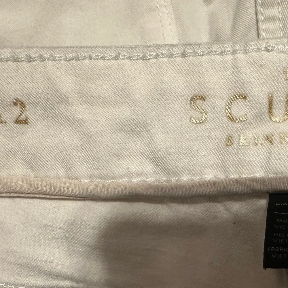 White White House black market the Sculpt Skinny Jeans‎